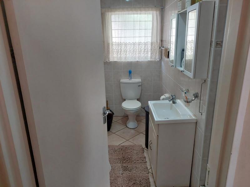 2 Bedroom Property for Sale in Sinoville Gauteng