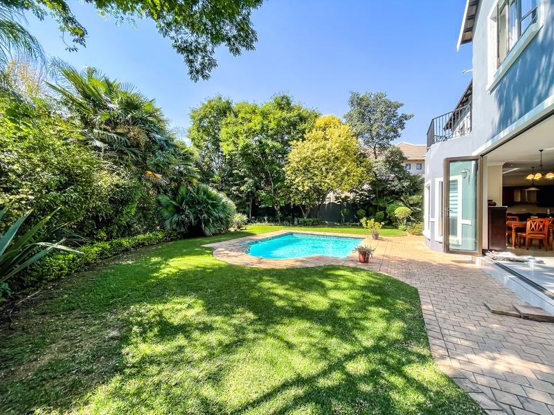 5 Bedroom Property for Sale in Midstream Estate Gauteng