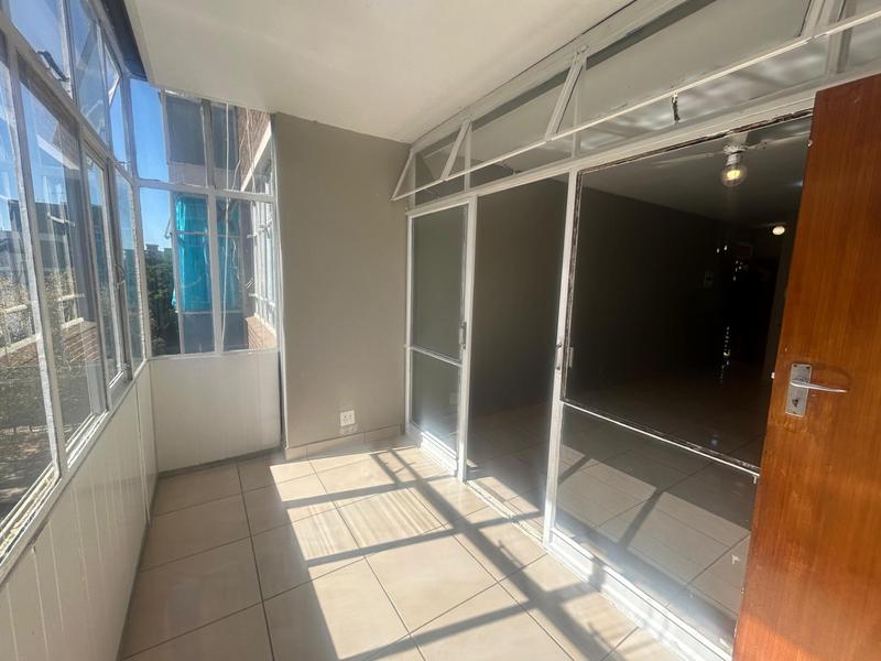 2 Bedroom Property for Sale in Sunnyside Gauteng