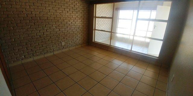 To Let 3 Bedroom Property for Rent in Witpoortjie Gauteng