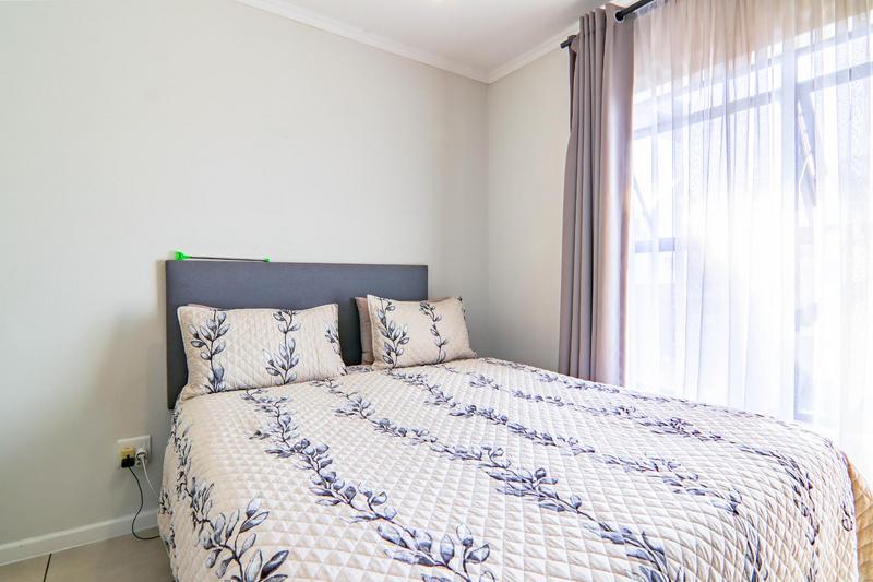 1 Bedroom Property for Sale in Olivedale Gauteng