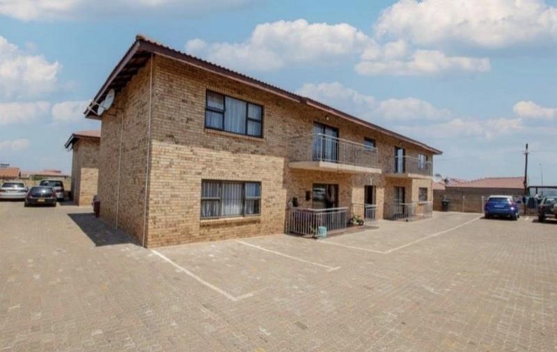 Commercial Property for Sale in Little Falls Gauteng
