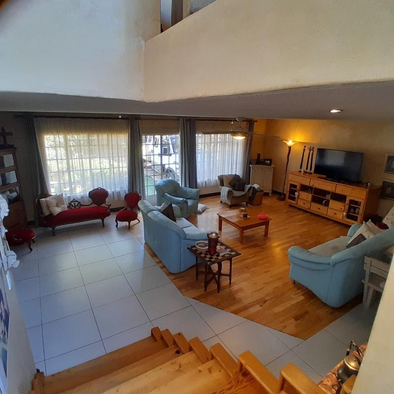 5 Bedroom Property for Sale in Casseldale Gauteng