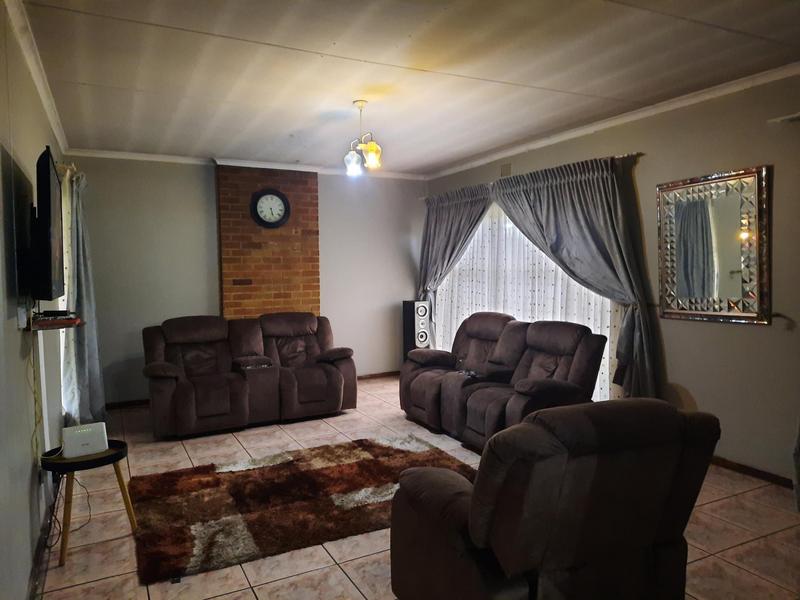 3 Bedroom Property for Sale in Vanderbijlpark CE 4 Gauteng