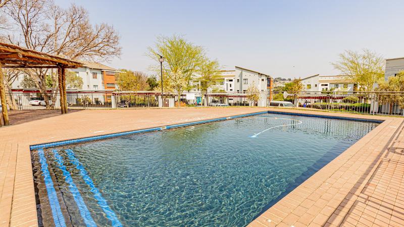 2 Bedroom Property for Sale in Jackal Creek Golf Estate Gauteng