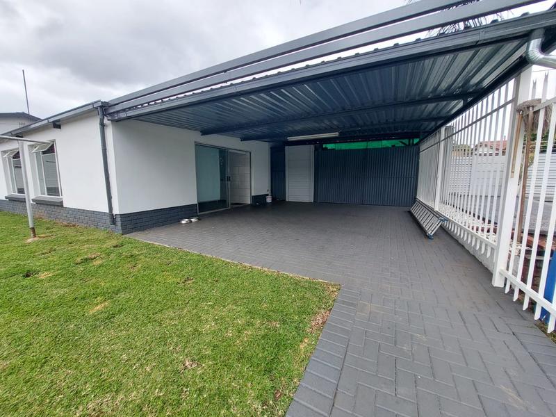 4 Bedroom Property for Sale in Claremont Gauteng