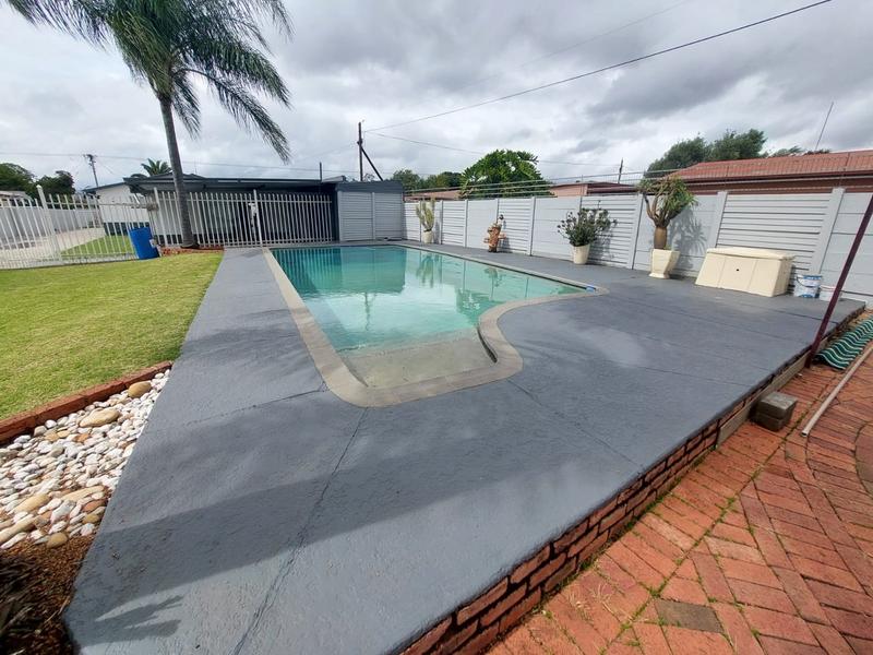 4 Bedroom Property for Sale in Claremont Gauteng