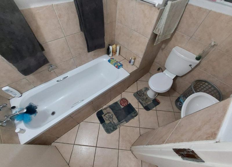 2 Bedroom Property for Sale in Daspoort Gauteng