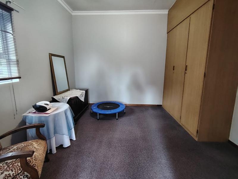 4 Bedroom Property for Sale in Eldopark Gauteng