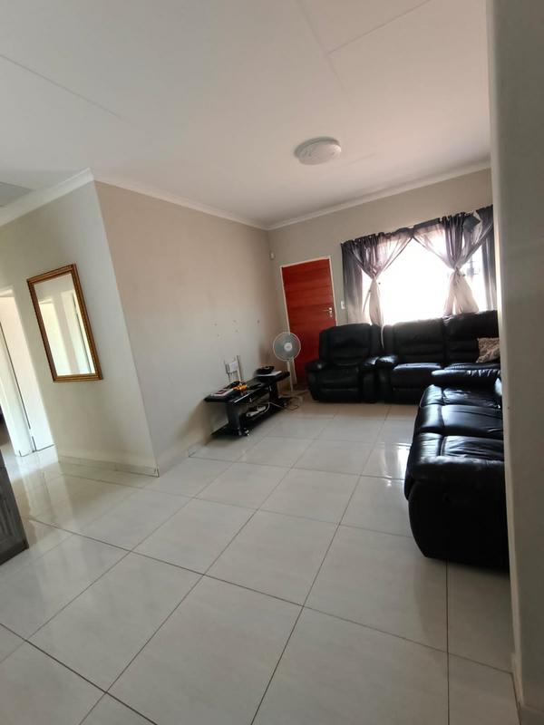 To Let 3 Bedroom Property for Rent in Lehae Gauteng