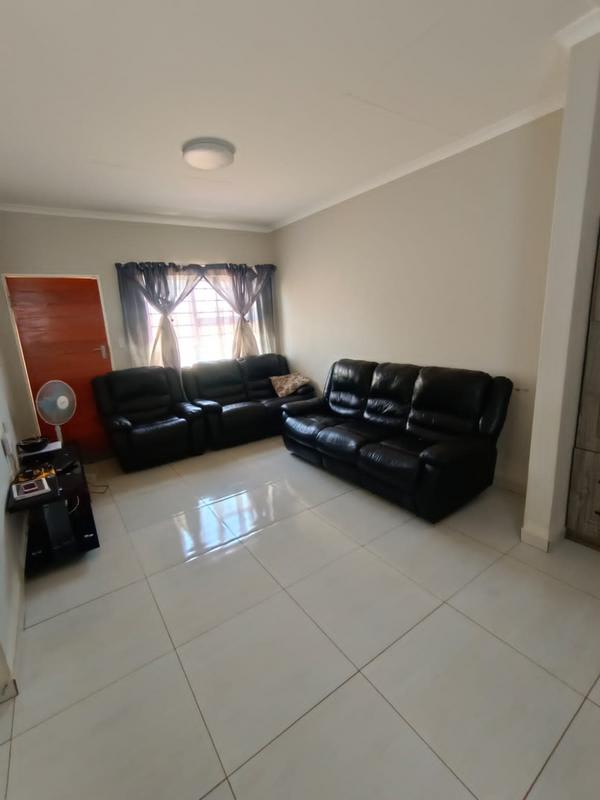 To Let 3 Bedroom Property for Rent in Lehae Gauteng