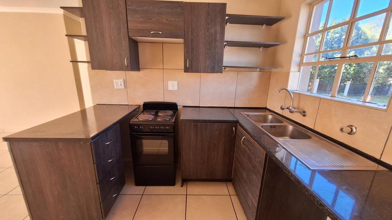 2 Bedroom Property for Sale in Erasmuskloof Gauteng