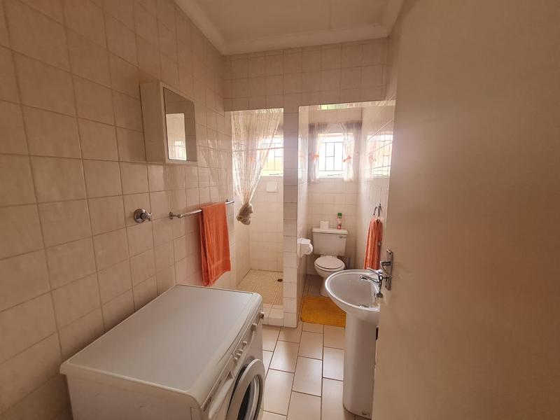 2 Bedroom Property for Sale in Edenvale Gauteng