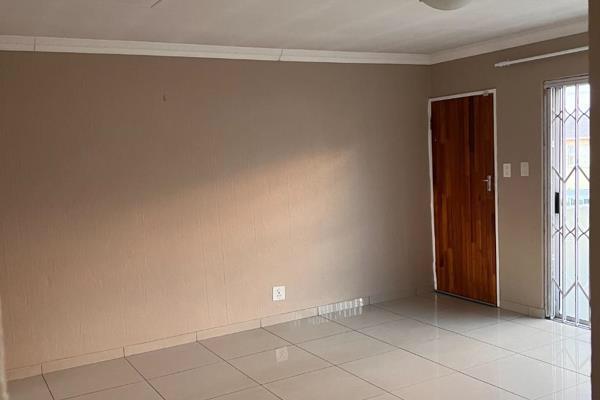 To Let 3 Bedroom Property for Rent in Vorna Valley Gauteng