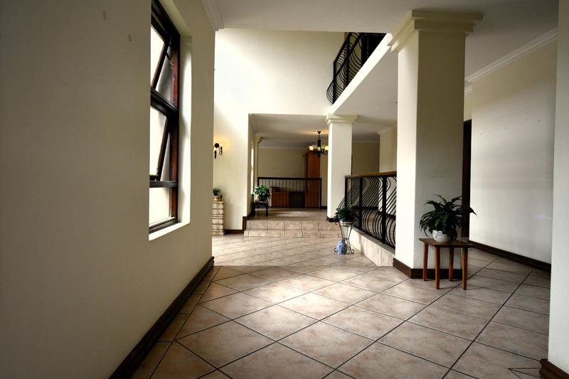 4 Bedroom Property for Sale in Featherbrooke Estate Gauteng