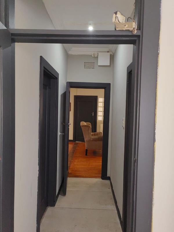 To Let 3 Bedroom Property for Rent in Melville Gauteng