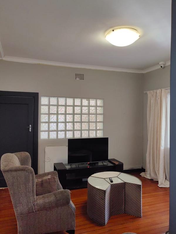 To Let 3 Bedroom Property for Rent in Melville Gauteng