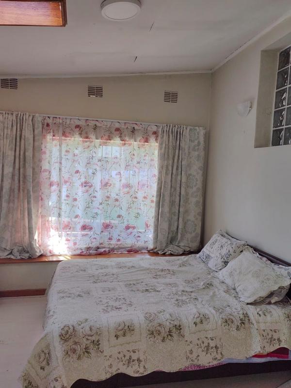 To Let 3 Bedroom Property for Rent in Melville Gauteng