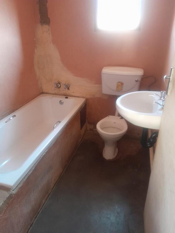 2 Bedroom Property for Sale in Soshanguve YY Gauteng