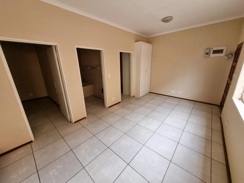 To Let 2 Bedroom Property for Rent in Kempton Park Central Gauteng