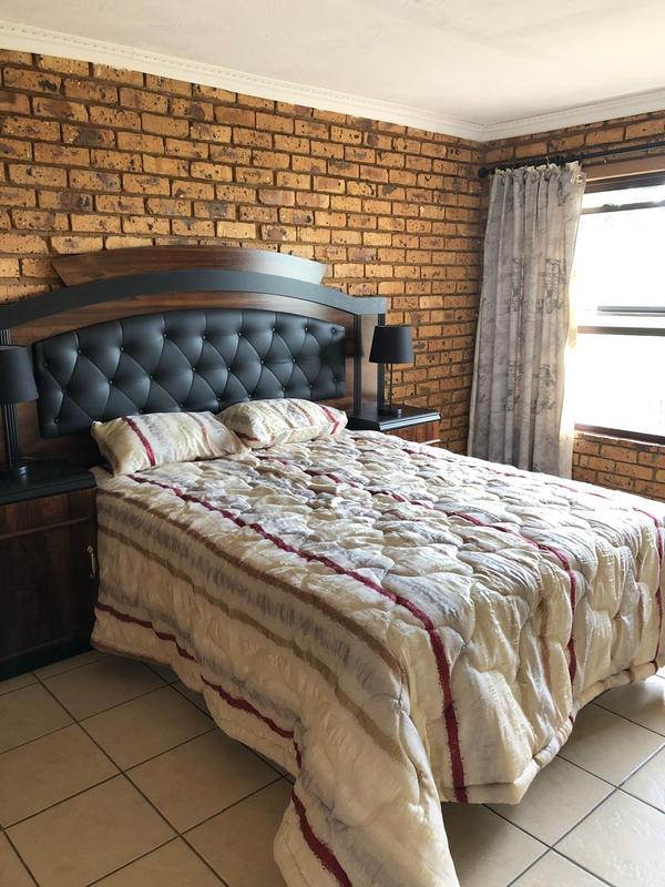 2 Bedroom Property for Sale in Kameeldrift East Gauteng