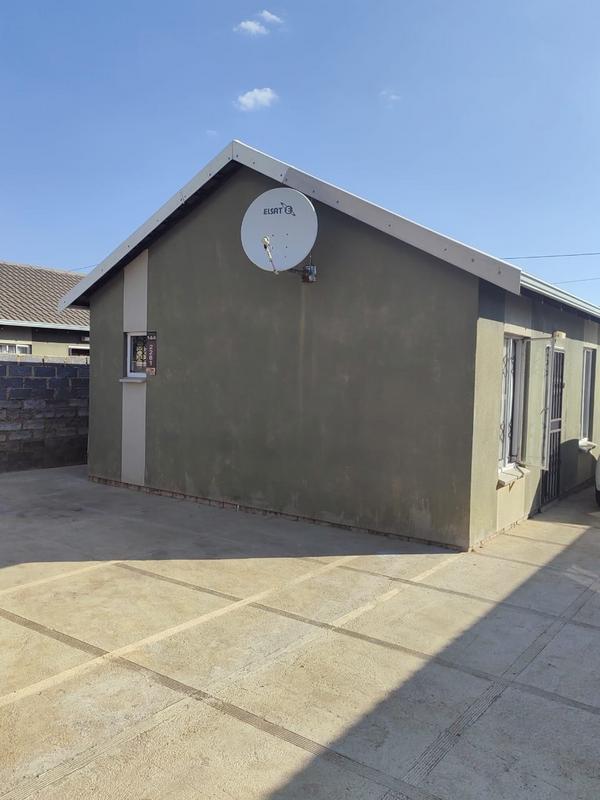 2 Bedroom Property for Sale in Savanna City Gauteng