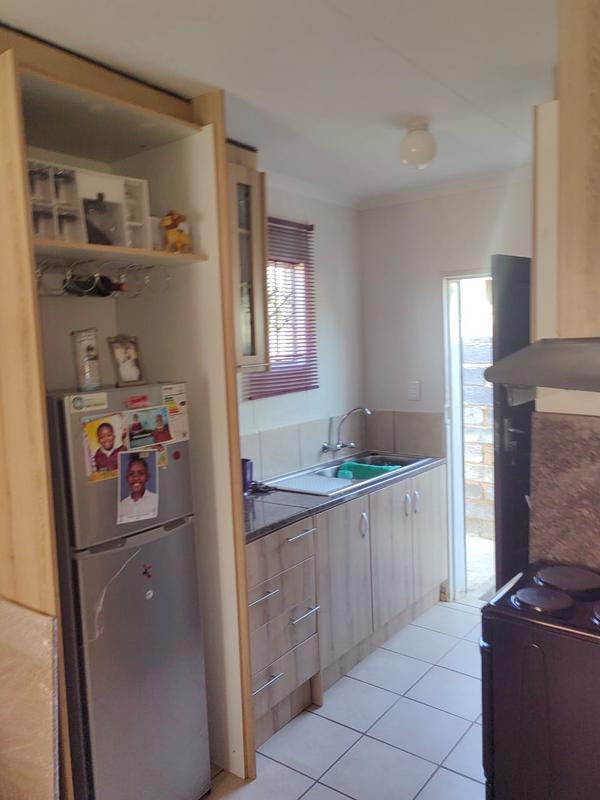 2 Bedroom Property for Sale in Savanna City Gauteng