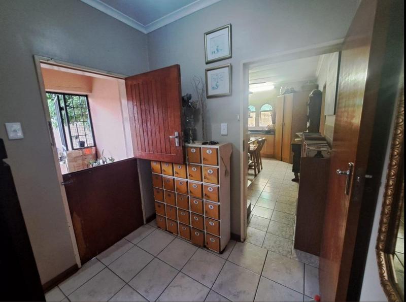 4 Bedroom Property for Sale in Parktown Estate Gauteng