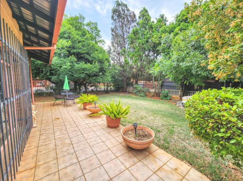 4 Bedroom Property for Sale in Parktown Estate Gauteng