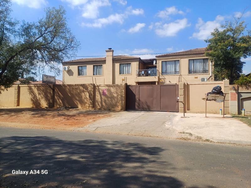 To Let 18 Bedroom Property for Rent in Olifantsfontein Gauteng