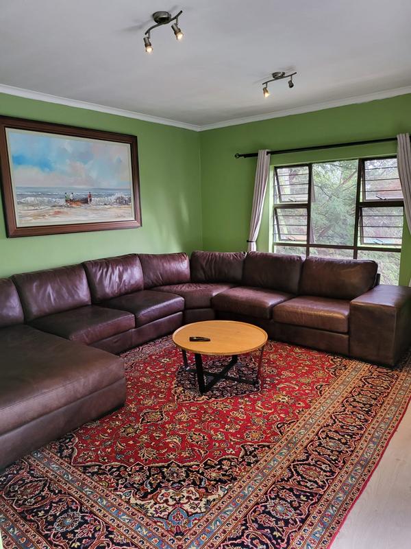 To Let 3 Bedroom Property for Rent in Gallo Manor Gauteng