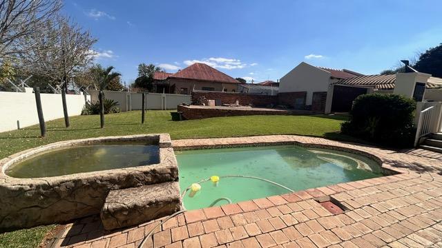 3 Bedroom Property for Sale in Primrose Gauteng