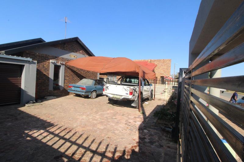 3 Bedroom Property for Sale in Daveyton Gauteng