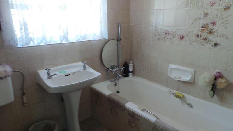 3 Bedroom Property for Sale in Marlands Gauteng