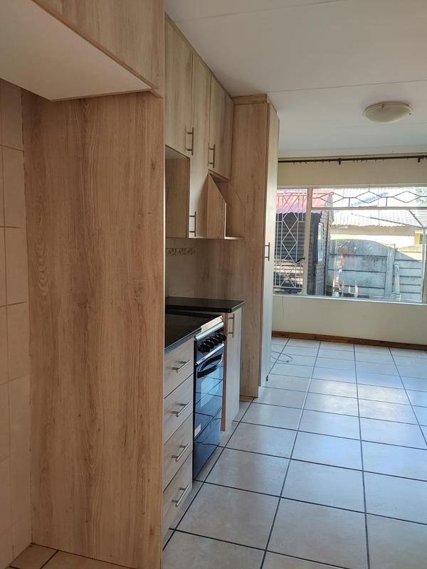 To Let 1 Bedroom Property for Rent in Sunair Park Gauteng