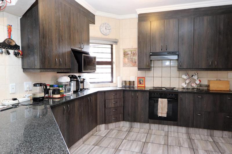 To Let 4 Bedroom Property for Rent in North Riding Gauteng