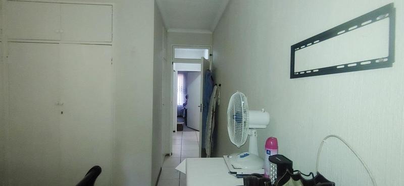 2 Bedroom Property for Sale in Albemarle Gauteng