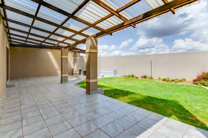 4 Bedroom Property for Sale in Geluksdal Gauteng