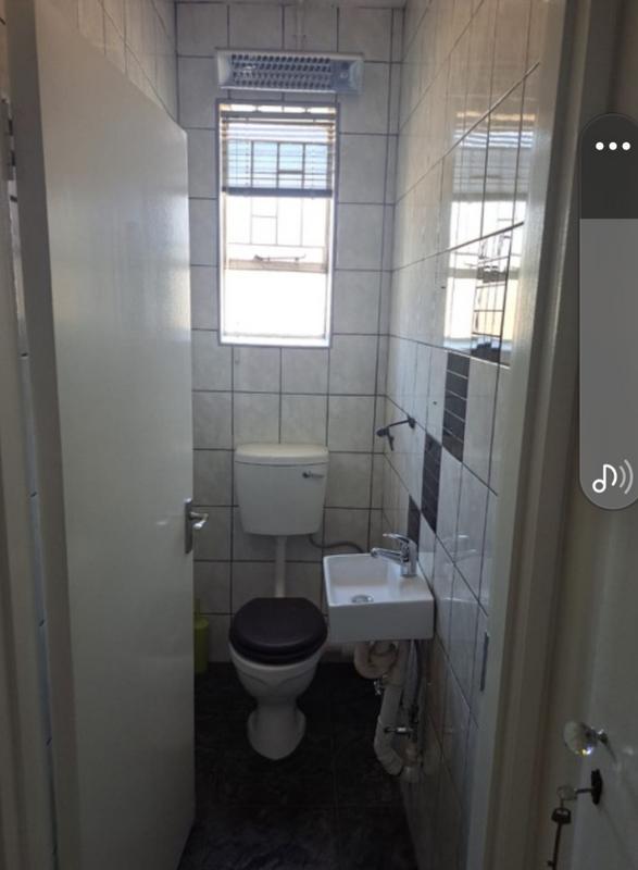 2 Bedroom Property for Sale in Riviera Gauteng