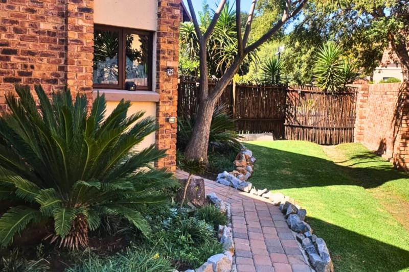 3 Bedroom Property for Sale in Glen Marais Gauteng