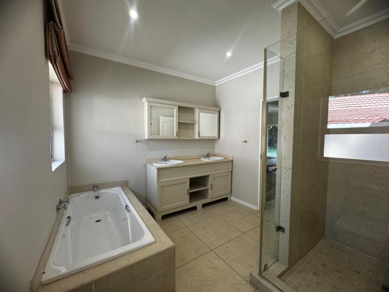 To Let 3 Bedroom Property for Rent in Bryanston Gauteng