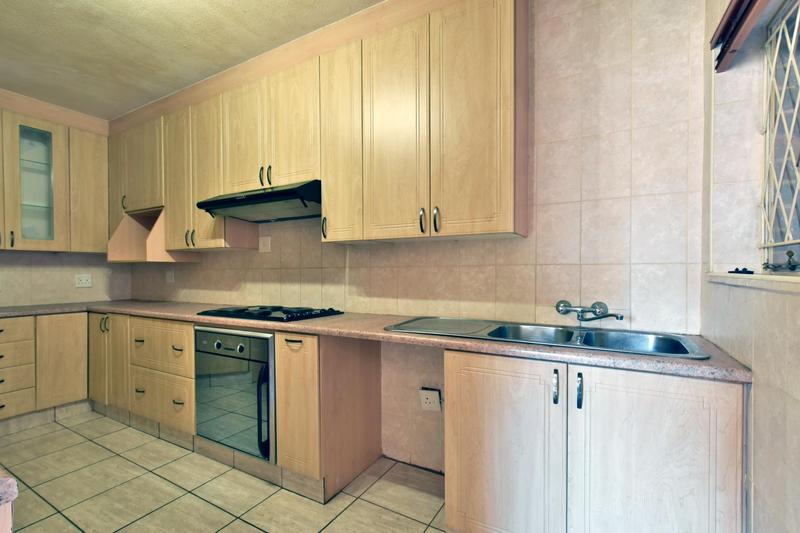 3 Bedroom Property for Sale in Brackenhurst Gauteng