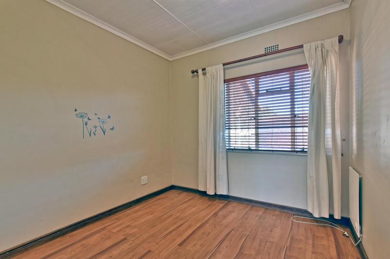 3 Bedroom Property for Sale in Brackenhurst Gauteng