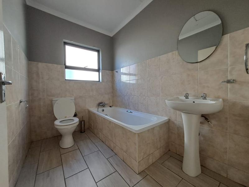 To Let 3 Bedroom Property for Rent in Parkrand Gauteng
