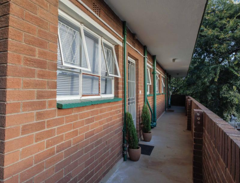 2 Bedroom Property for Sale in Croydon Gauteng