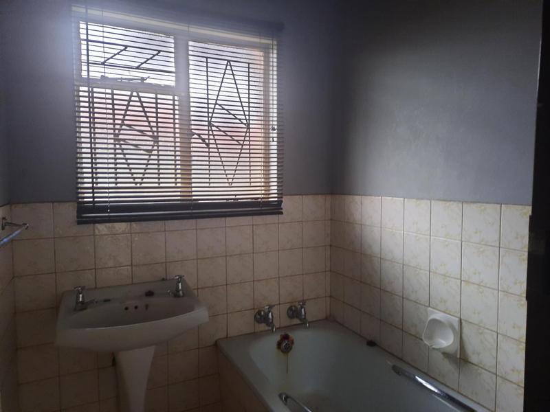 To Let 3 Bedroom Property for Rent in Sebokeng Gauteng