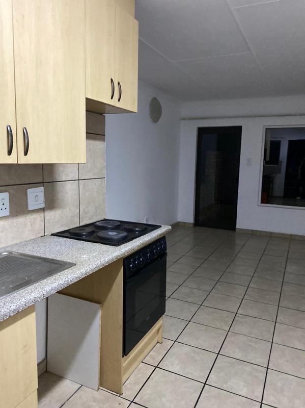 To Let 2 Bedroom Property for Rent in Castleview Gauteng