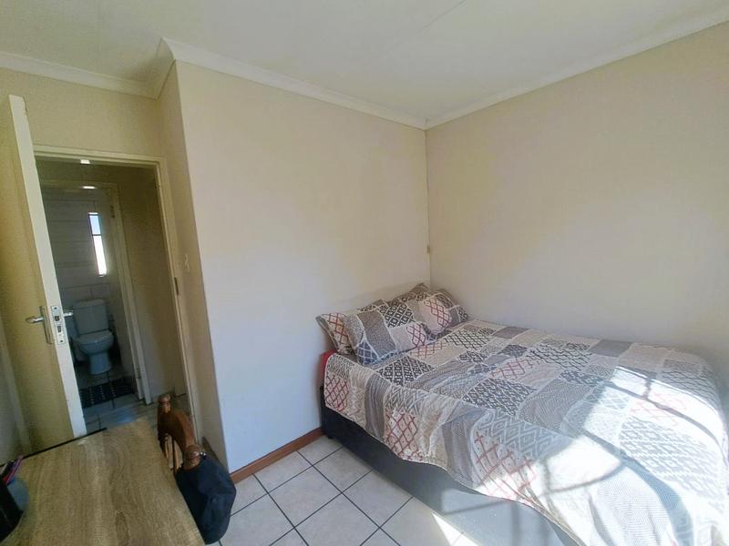 3 Bedroom Property for Sale in Heuweloord Gauteng