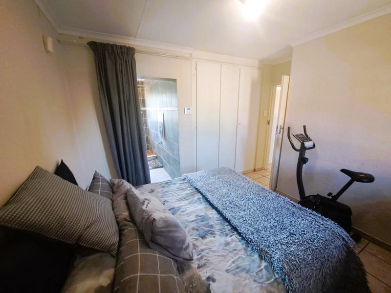 3 Bedroom Property for Sale in Heuweloord Gauteng