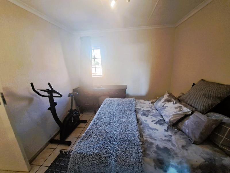 3 Bedroom Property for Sale in Heuweloord Gauteng